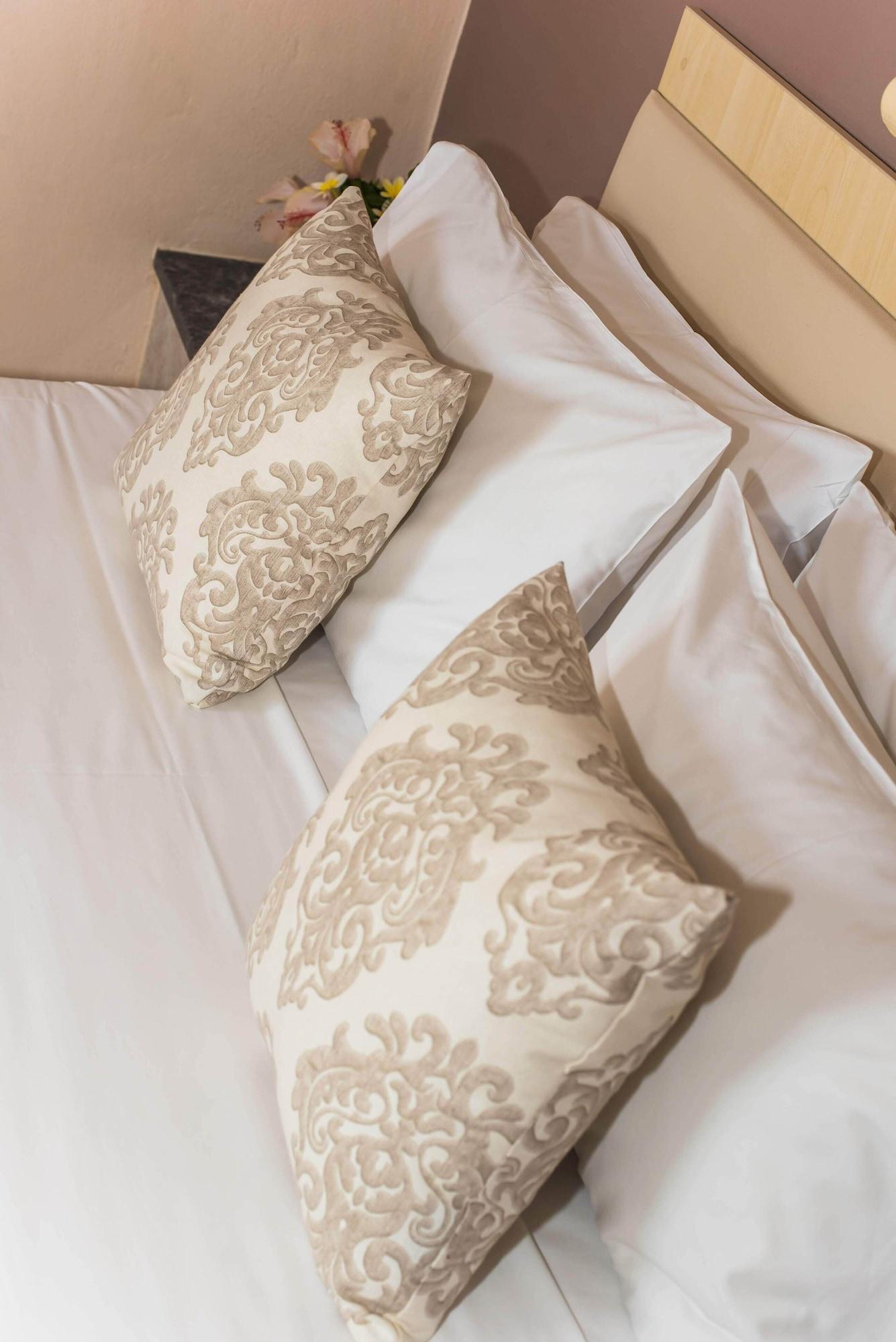 Aspro Hotel Hersonissos  Bagian luar foto