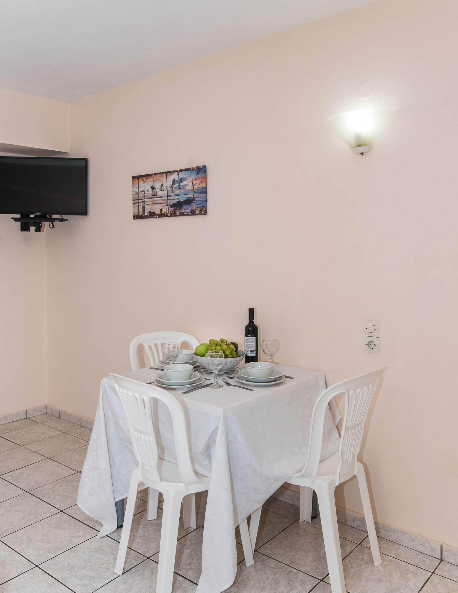 Aspro Hotel Hersonissos  Bagian luar foto