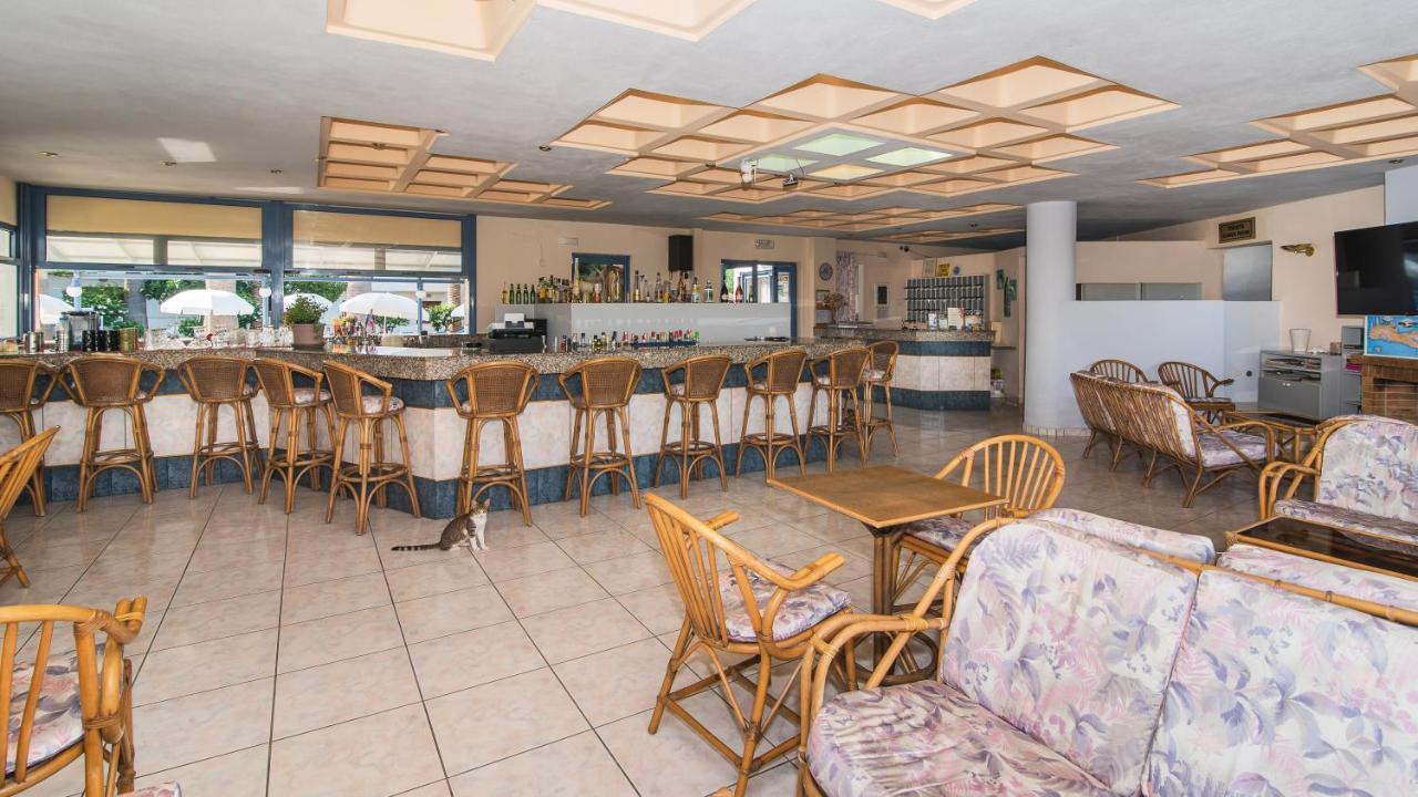 Aspro Hotel Hersonissos  Bagian luar foto